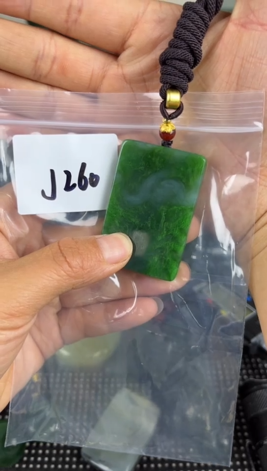 和田玉未镶嵌珠宝半成品牌子