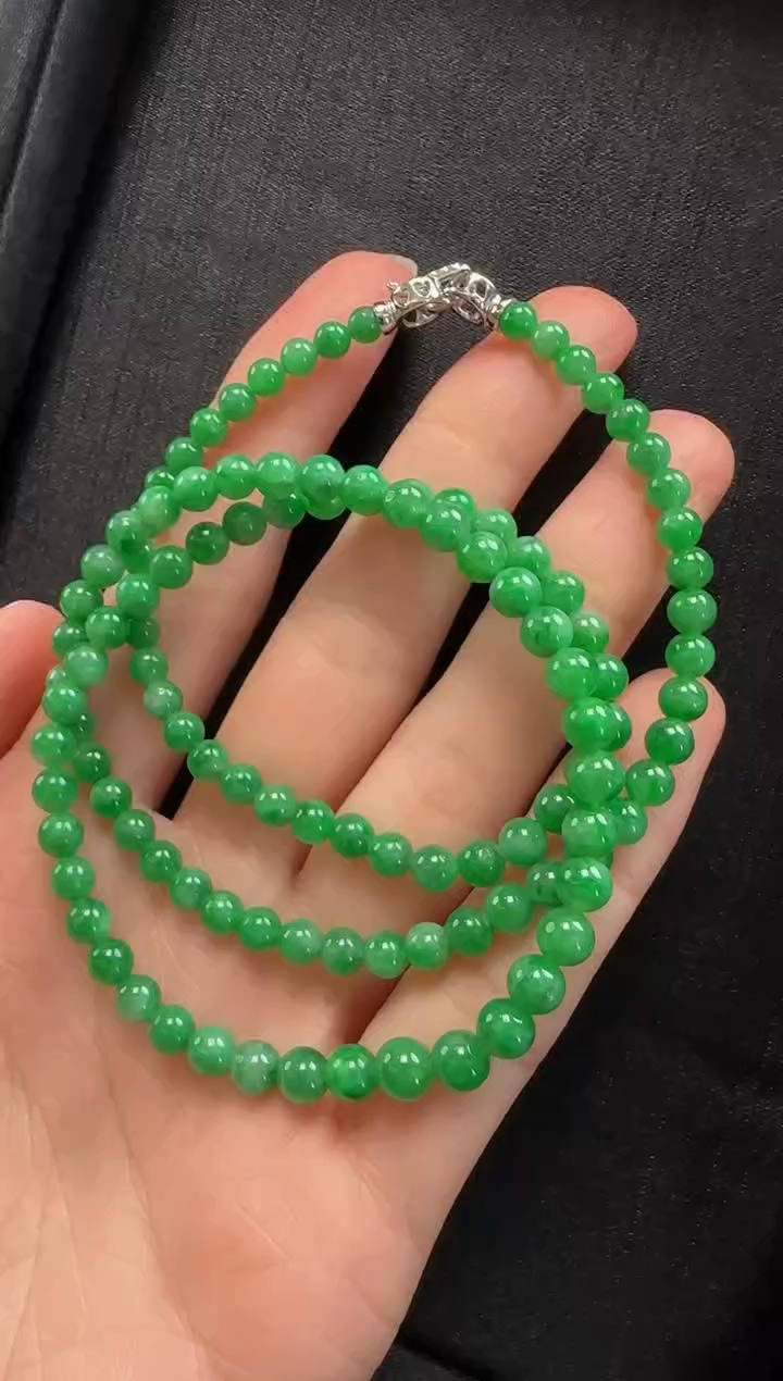 【闪购商品】翡翠颈饰18K金镶嵌428玉珠一条