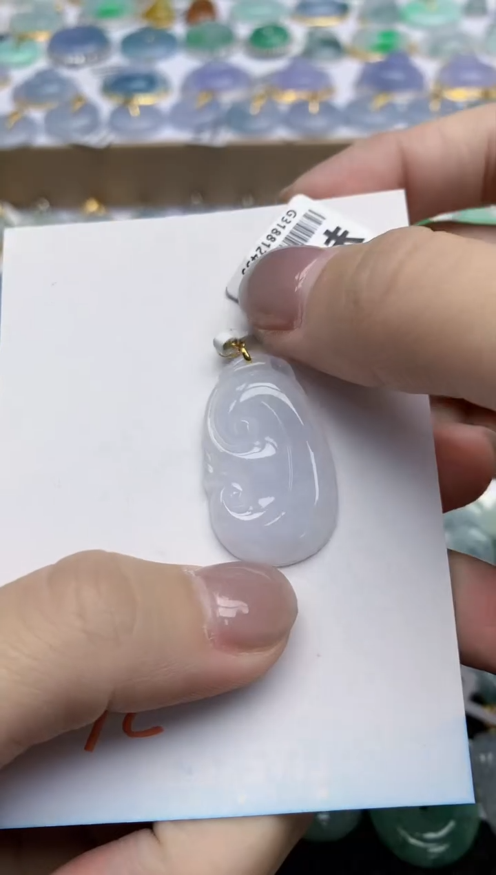 【闪购商品】翡翠颈饰18K金镶嵌多样性发其一