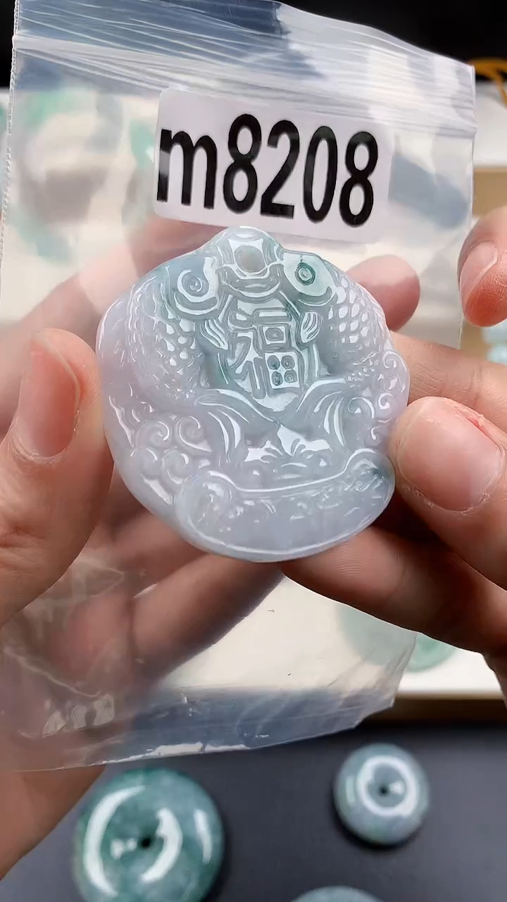 颈饰未镶嵌翡翠天然翡翠珠宝吊坠挂件