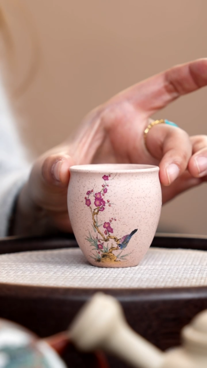 茶壶紫砂粉色玉兰杯梅竹鸟