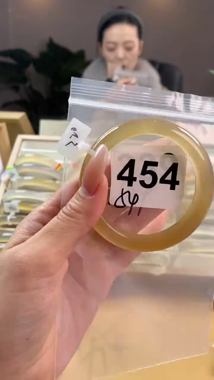 【闪购商品】玛瑙/玉髓手镯未镶嵌454