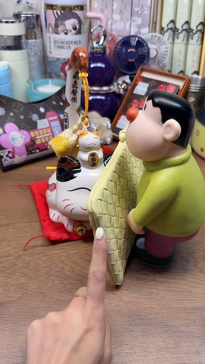 瓷片哈哈哈哈哈哈哈哈哈810