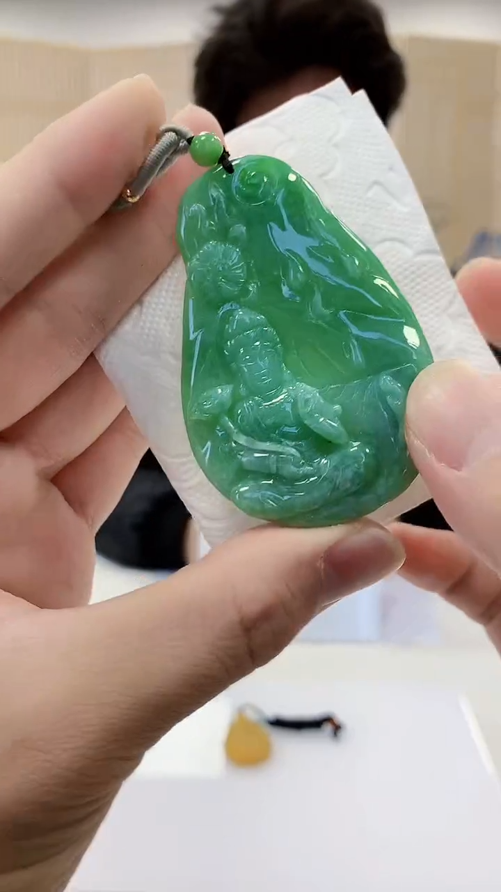 【闪购商品】定制翡翠未镶嵌4688bb-毛货挂件67