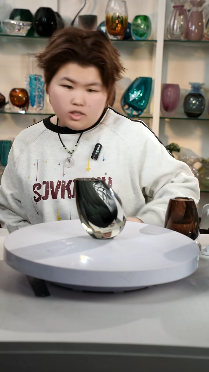 【闪购商品】琉璃【弘扬】高12轻奢琉璃花器微瑕福利