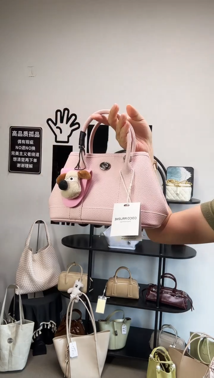 小牛皮（革）彩汐轻奢女包编号：22