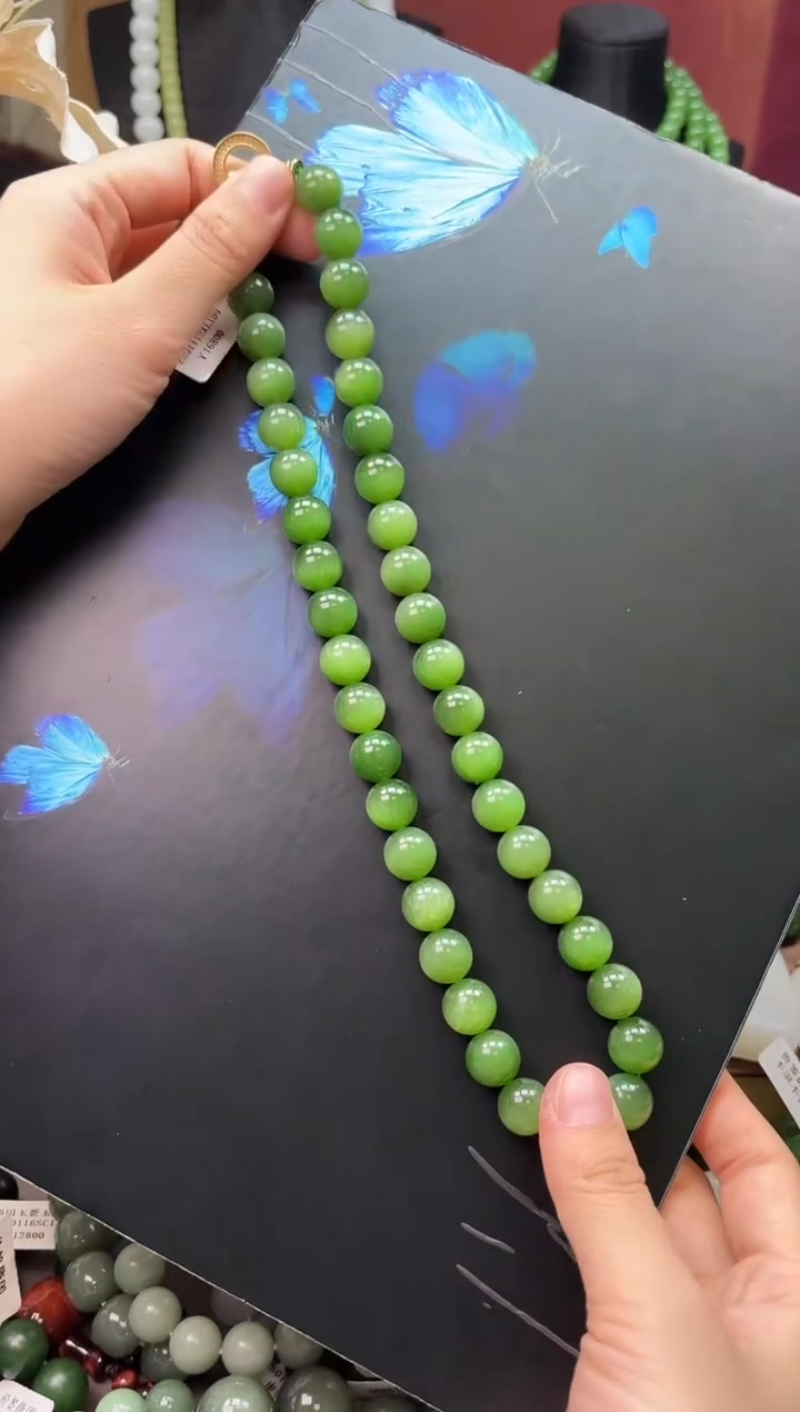 颈饰未镶嵌和田玉项链