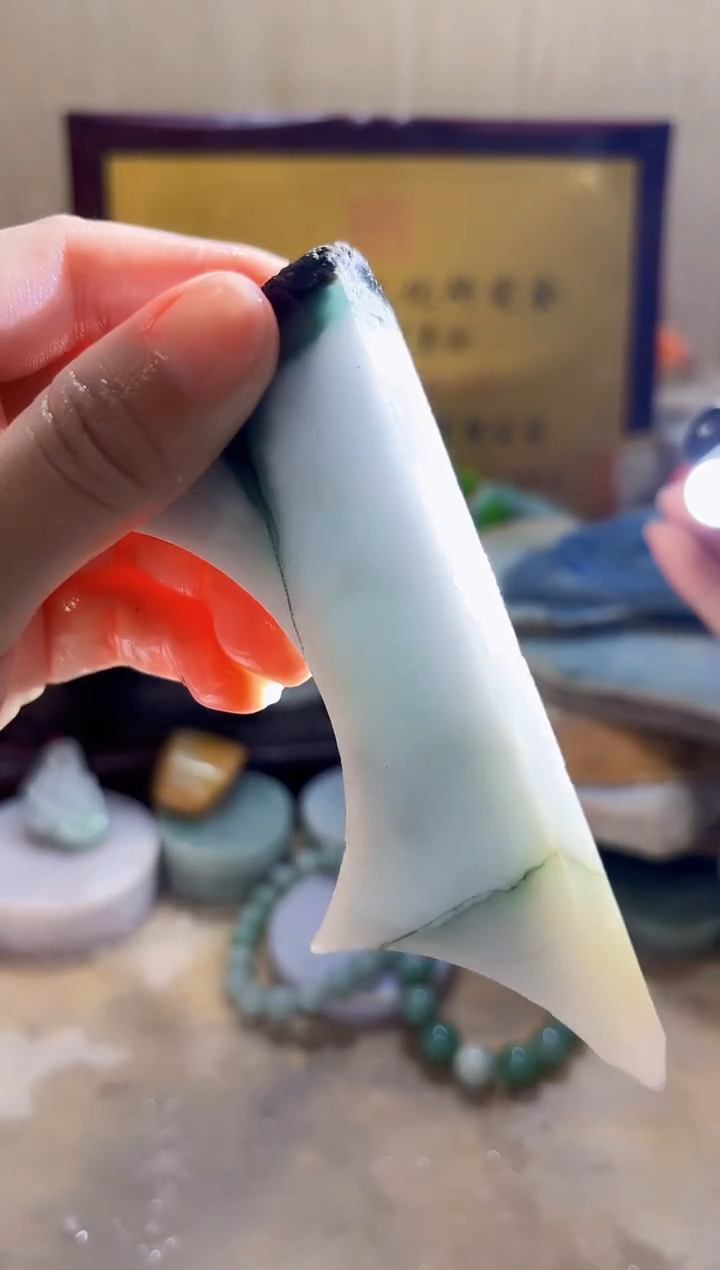 翡翠挂件未镶嵌A货丫丫璀2879