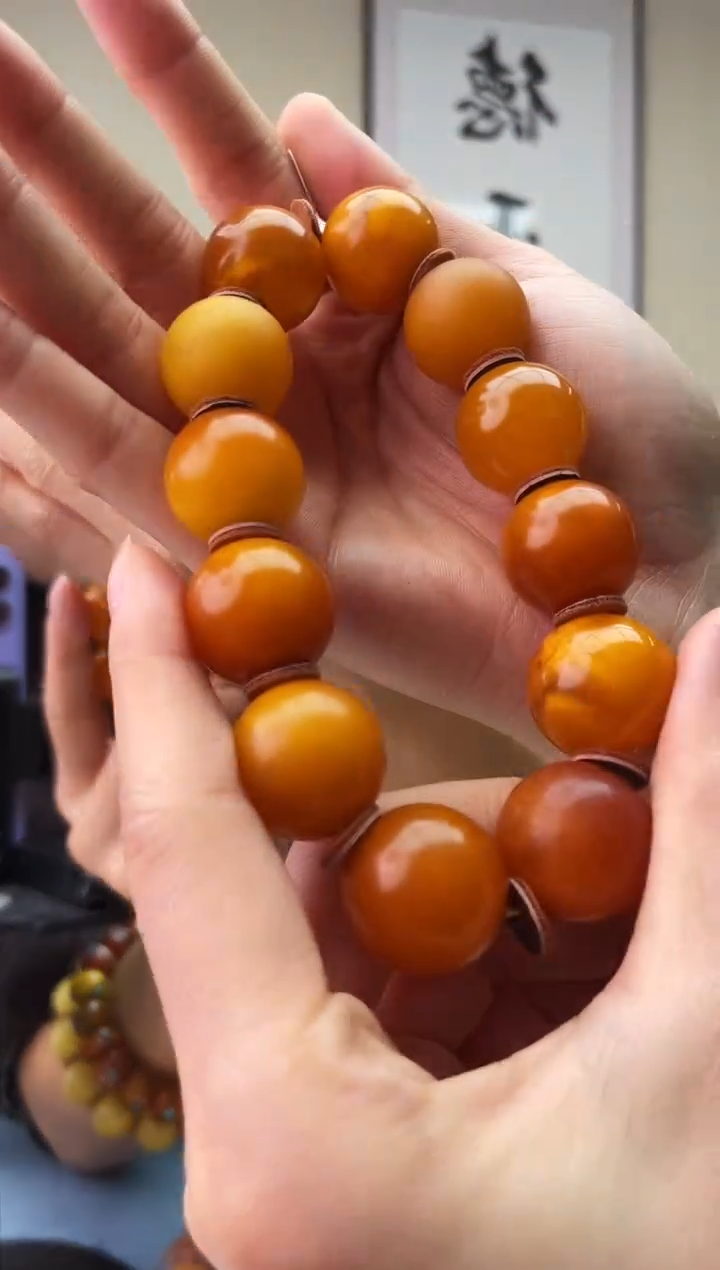 琥珀未镶嵌珠宝奇石T056 21微瑕假一罚十多样性发其一