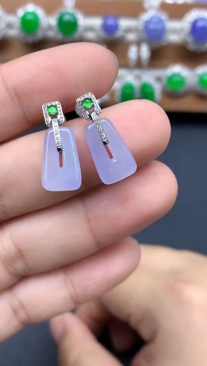 颈饰18K金镶嵌翡翠444-中国好珍宝