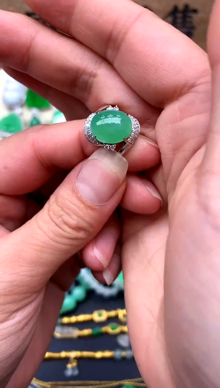 【闪购商品】翡翠戒指18K金镶嵌140-中国好珍宝