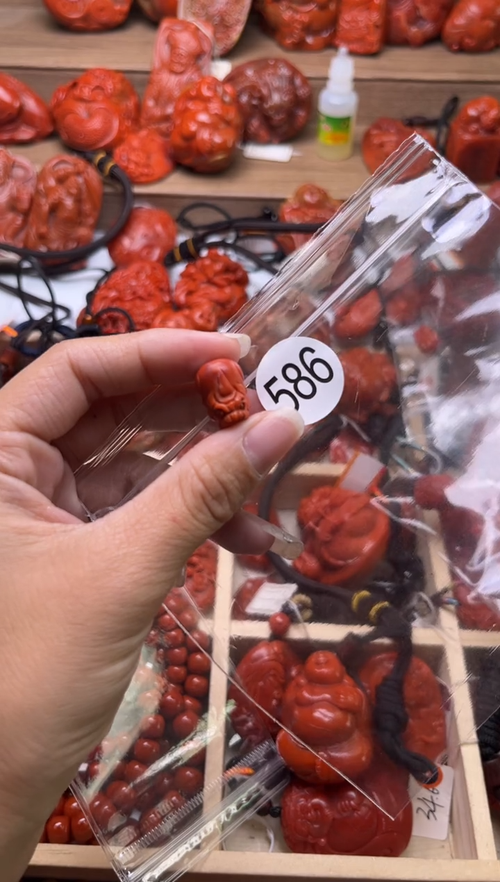 【闪购商品】南红玛瑙珠宝奇石未镶嵌586