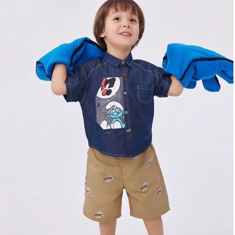 蓝精灵印花牛仔衬衣短袖