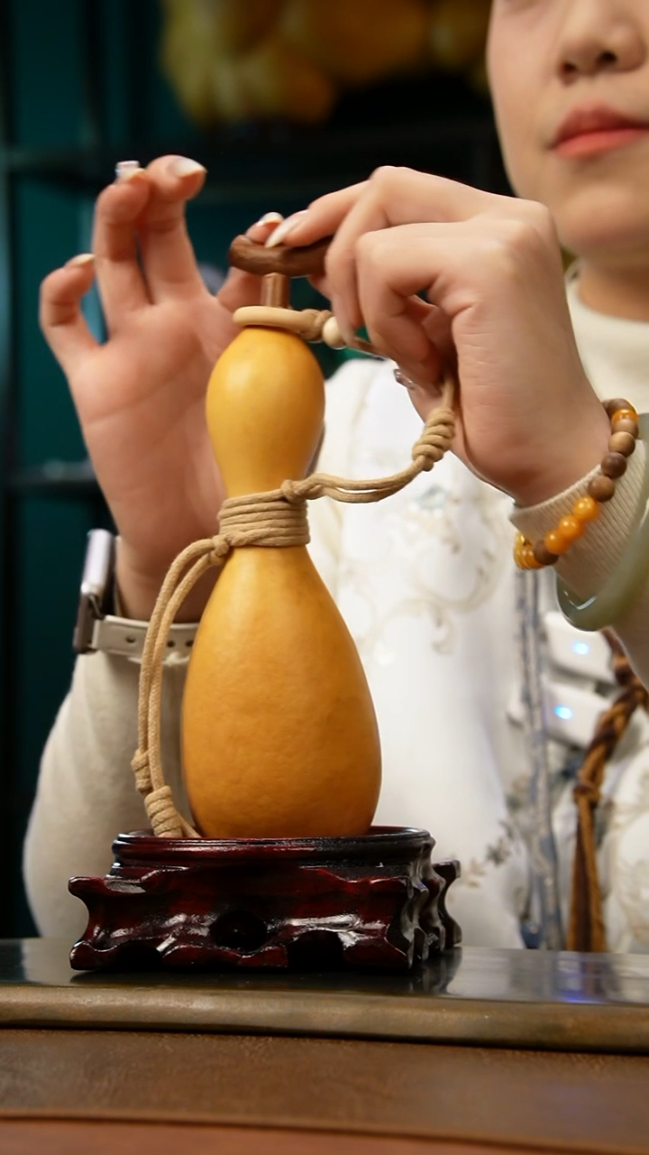 热水酒葫芦一物一拍D317