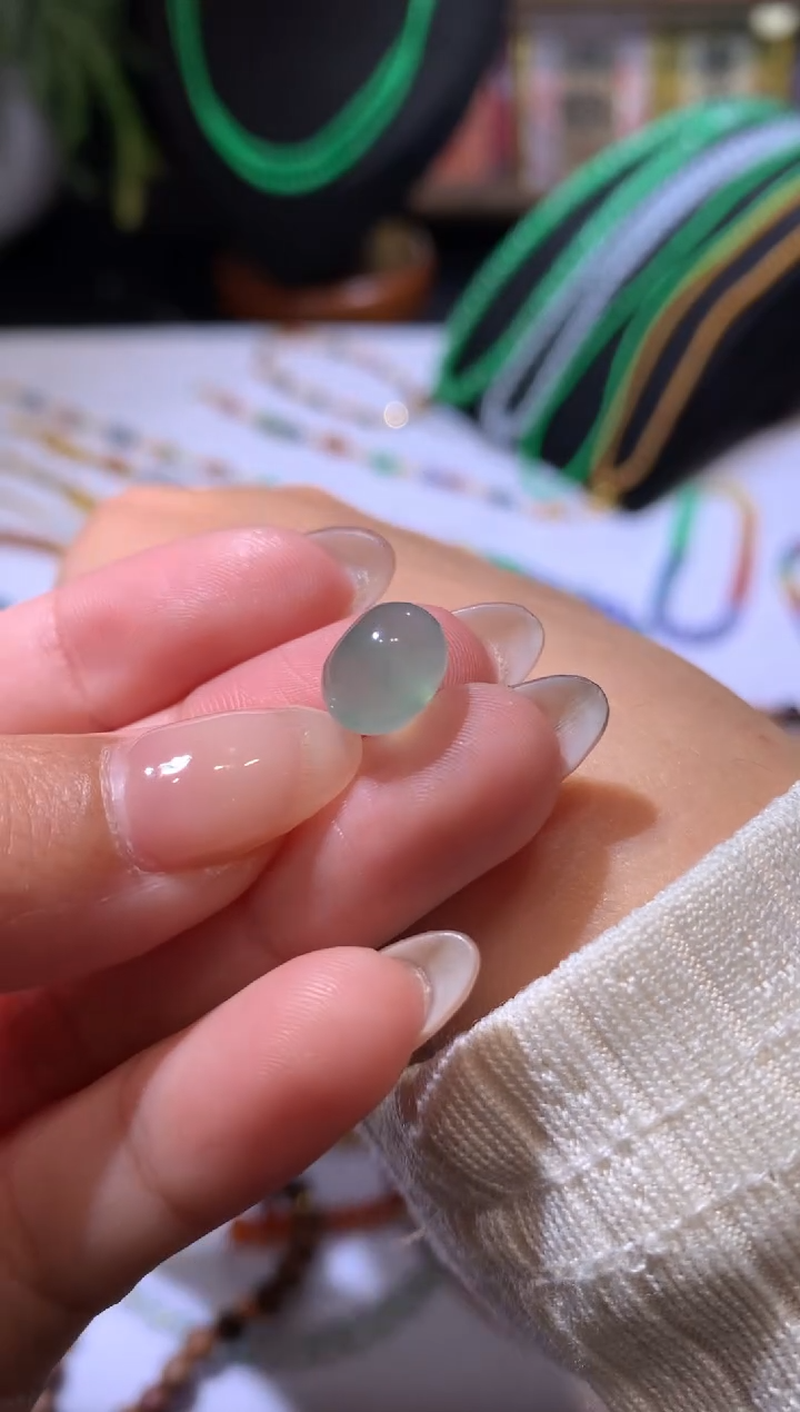 【闪购商品】定制翡翠未镶嵌9.6*7.2鼓珠2500+0