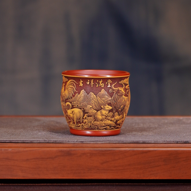 宜兴全手工原矿正宗茶具双色粉浆吉祥满堂十二生肖精致紫砂主人杯