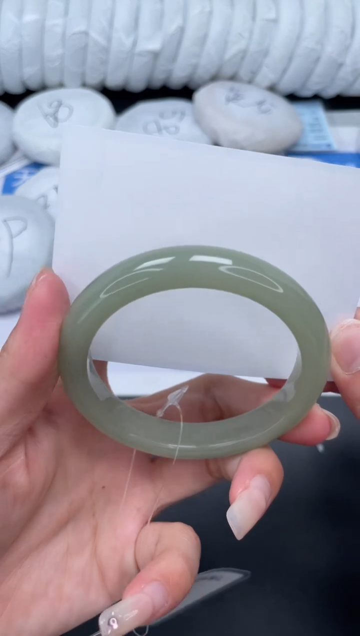 石英质玉手镯未镶嵌114-53.7DL