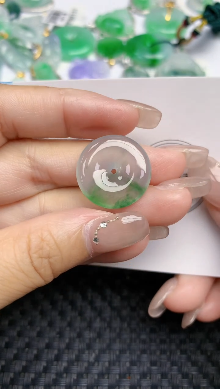 颈饰未镶嵌翡翠 天然缅甸A货翡翠百元以上9元证书费自理