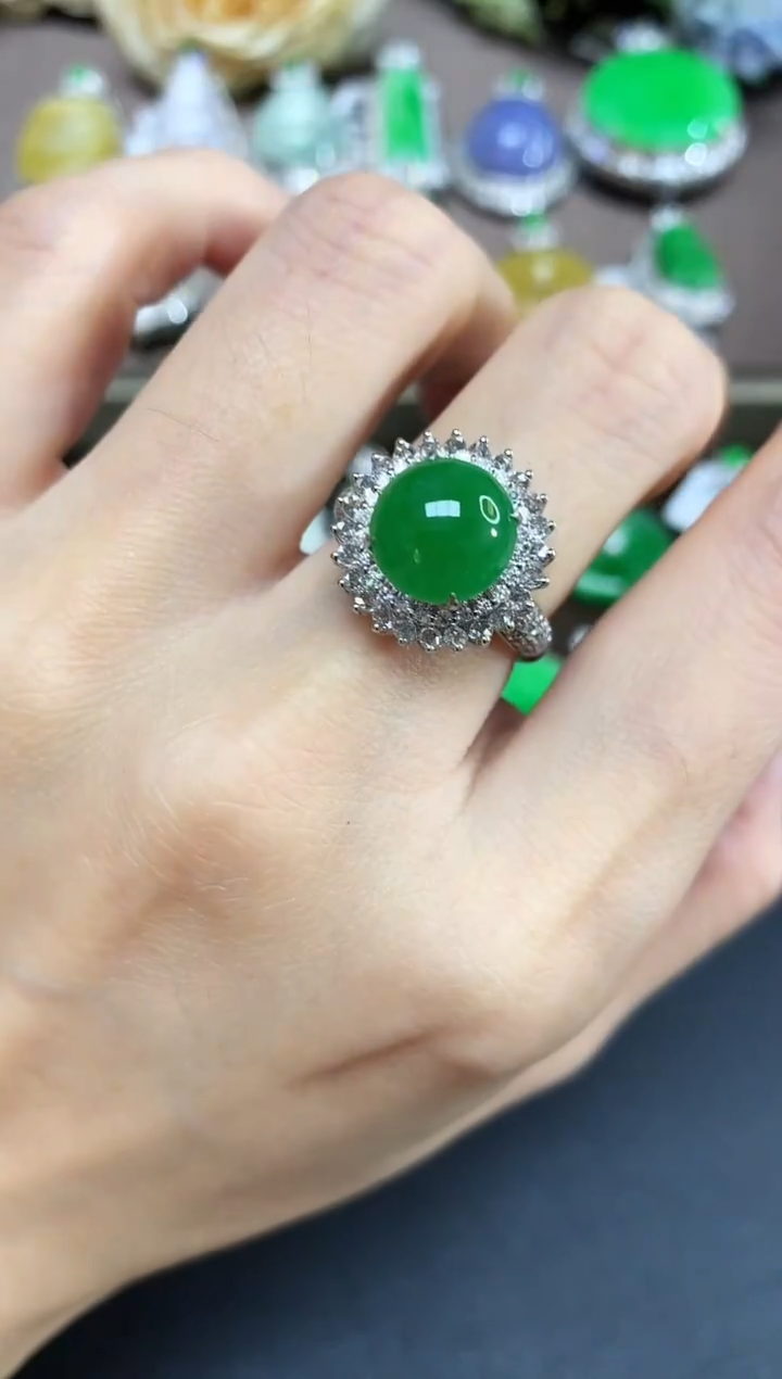 18K金镶嵌戒指翡翠129|