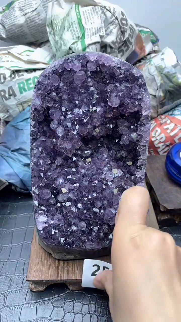 【闪购商品】紫晶1未镶嵌251号摆件