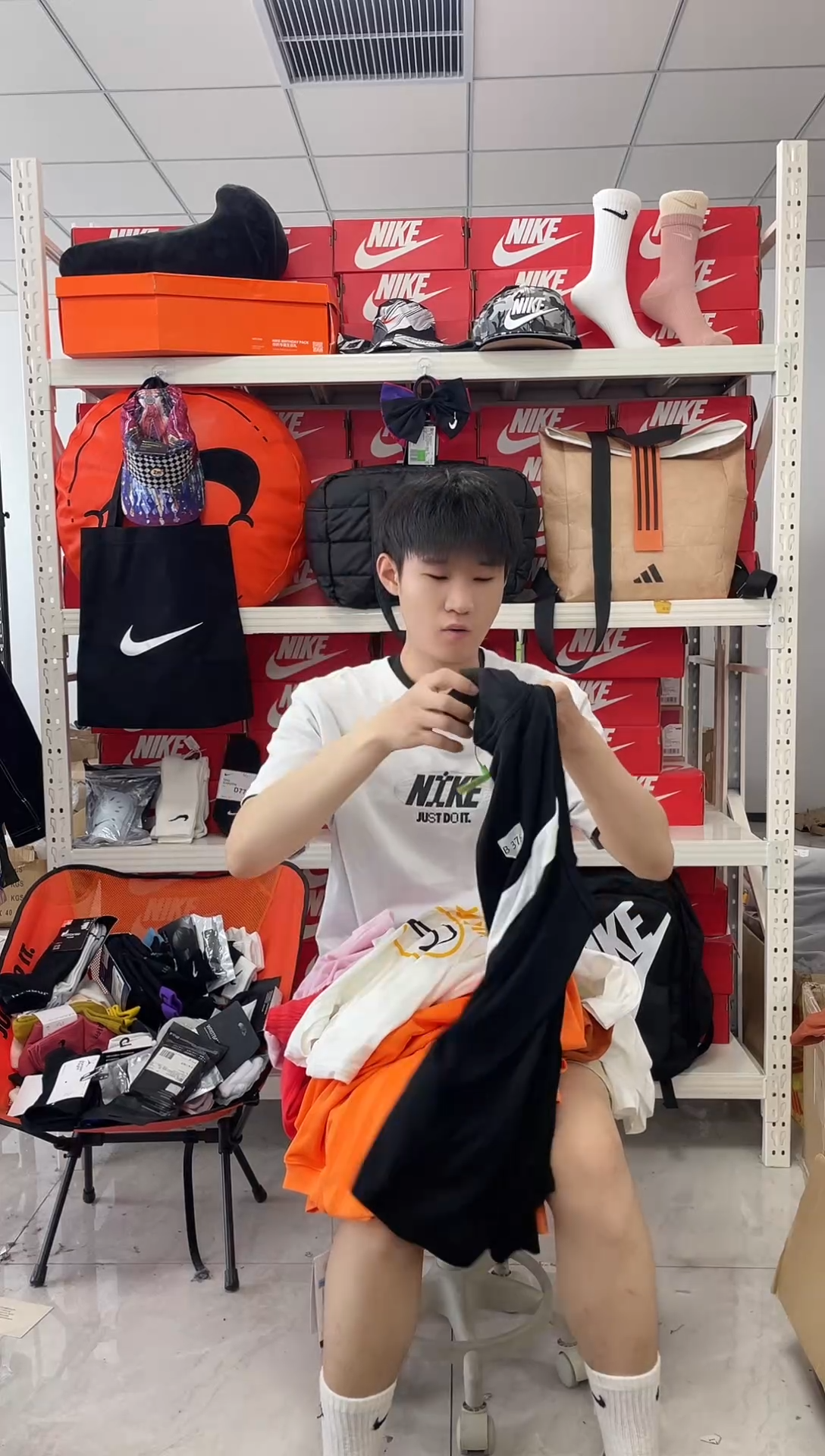 376编码--直播间过款--尺码175