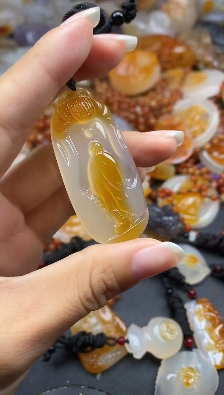 未镶嵌1玛瑙/玉髓意**中ll