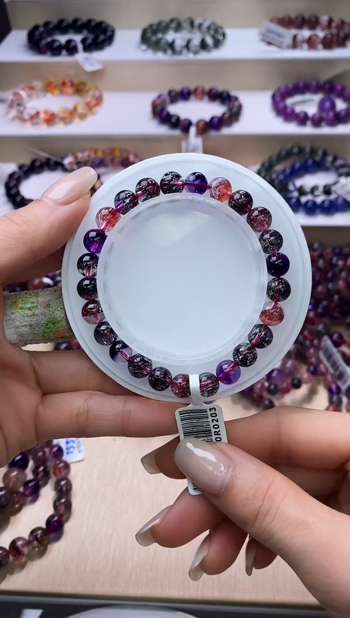 【闪购商品】水晶手链未镶嵌黑加仑超七7m+