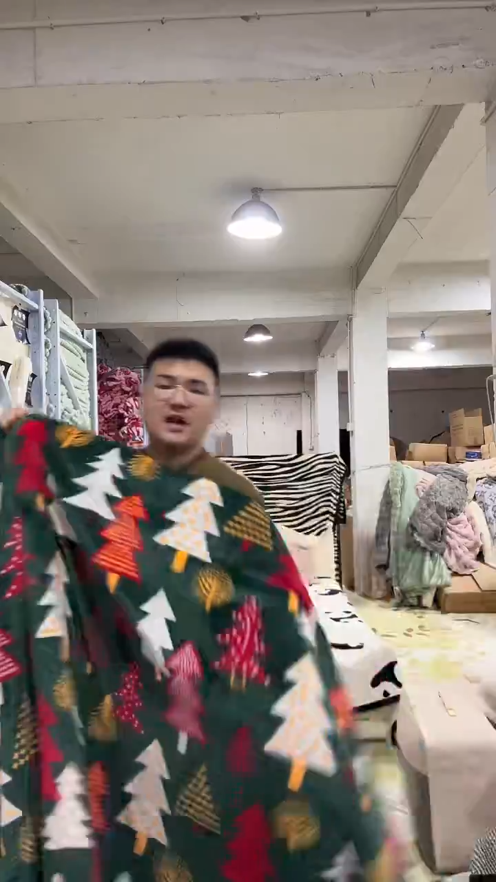 棉高货石墨烯被子【2x1.8米】外贸原单毛毯底价清货拼手速