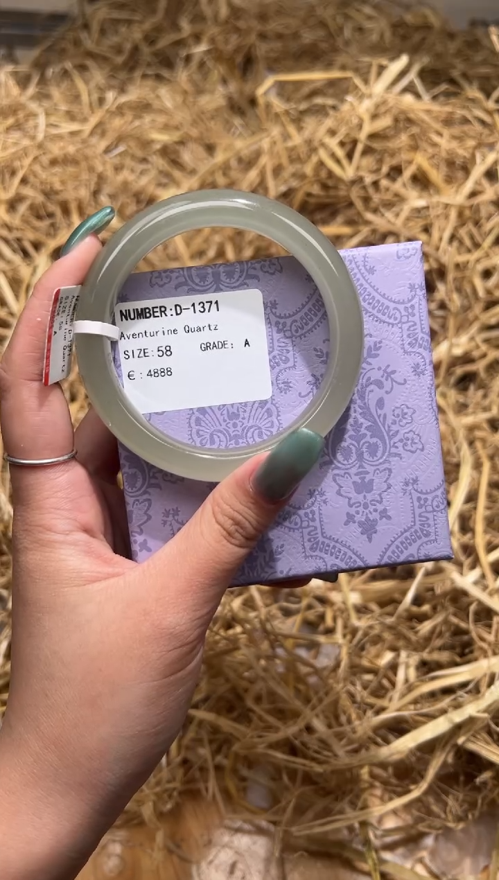 未镶嵌手镯石英质玉D1371Z