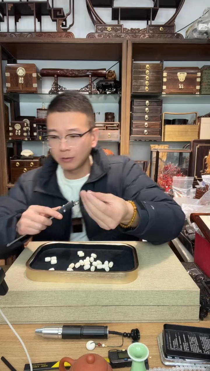 乌木类书架127猛犸雕刻1215桶珠单颗