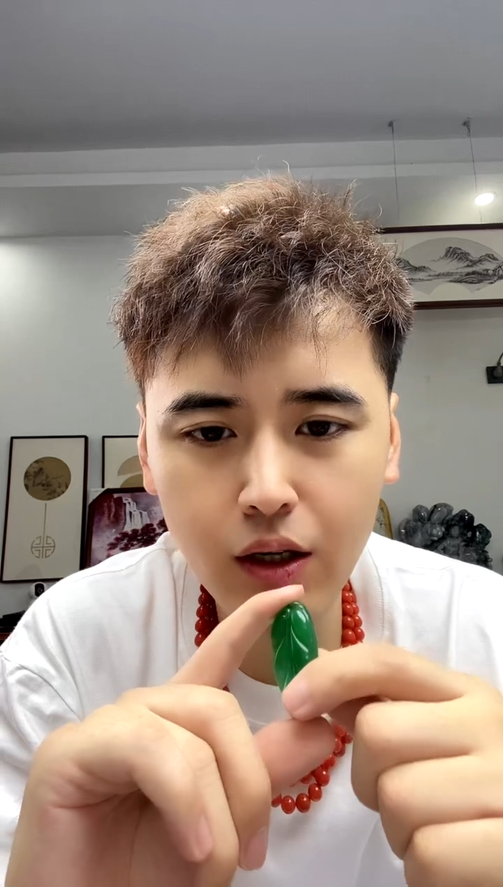 玛瑙/玉髓颈饰未镶嵌树叶吊坠