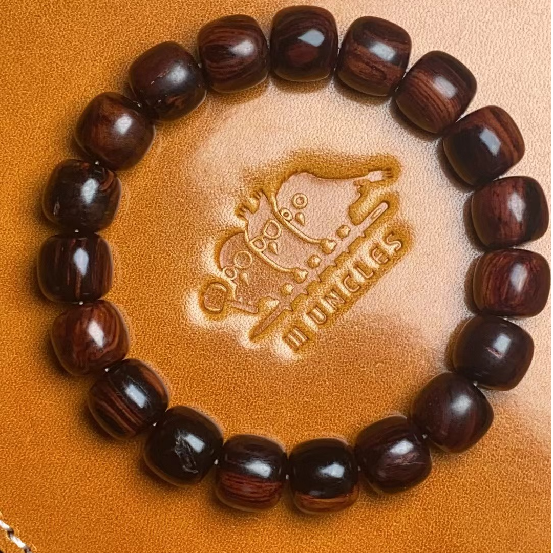 海南红降11*10mm老型单圈手串  瑕疵