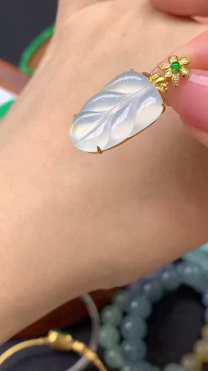 【闪购商品】翡翠颈饰未镶嵌9-天然翡翠