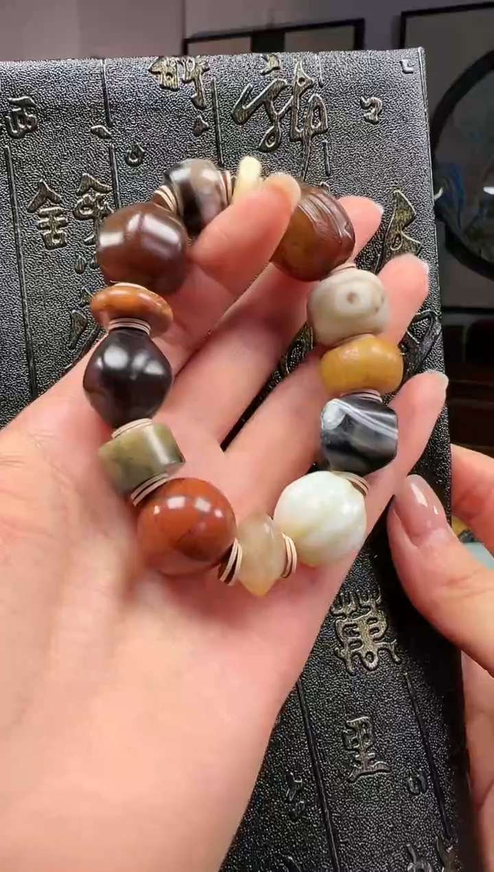 【闪购商品】玛瑙/玉髓手串未镶嵌手串