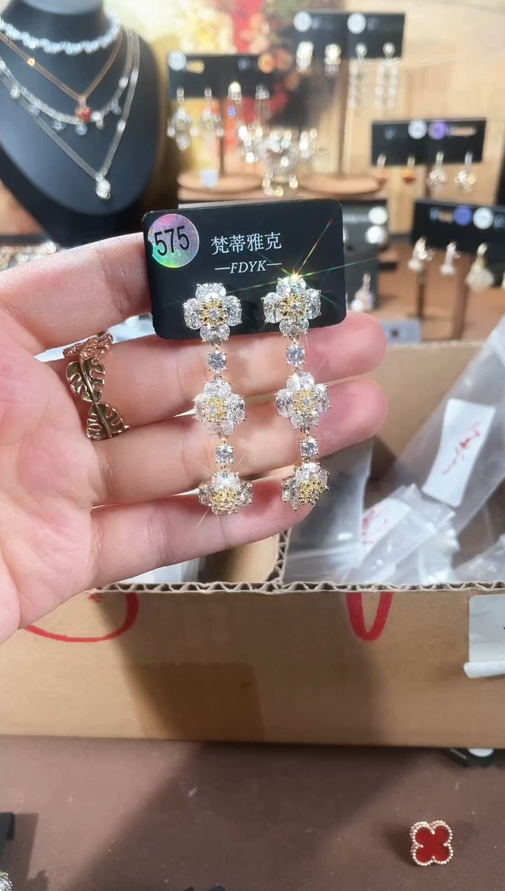 合金925银锆石梵575