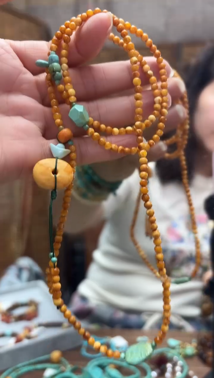 蜜蜡颈饰未镶嵌?****?发一件