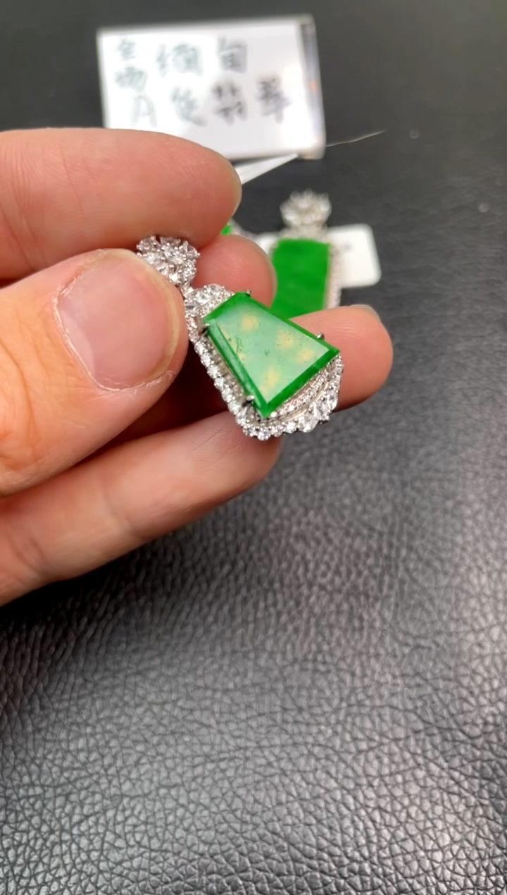 【闪购商品】翡翠吊坠(不含链)银S925镶嵌吊坠