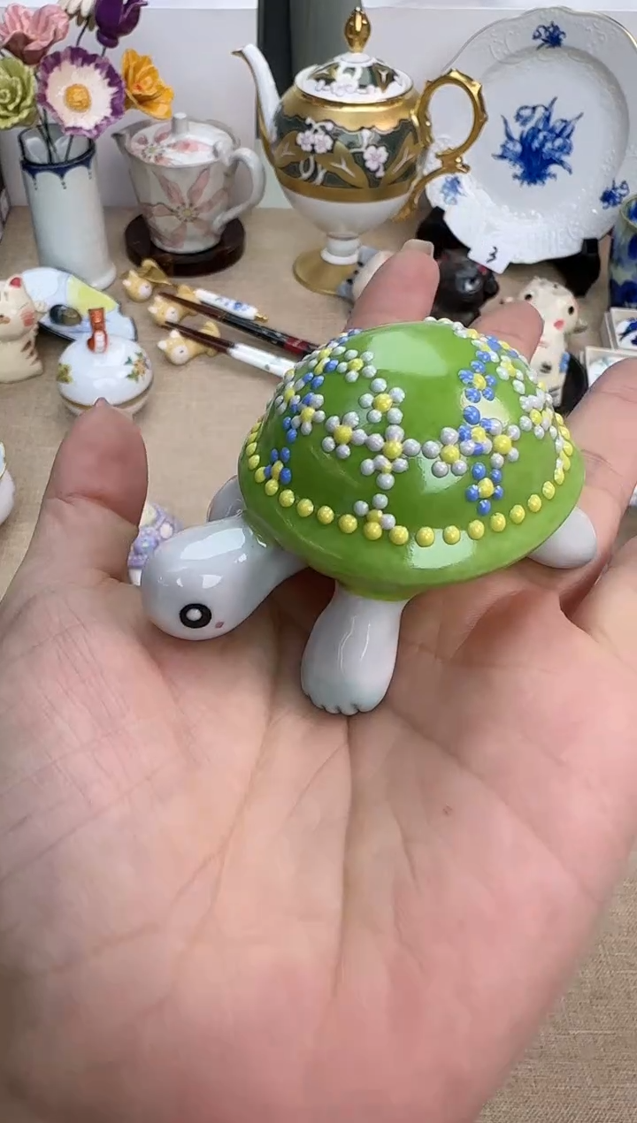 瓷片泡泡家的瓷器真好看