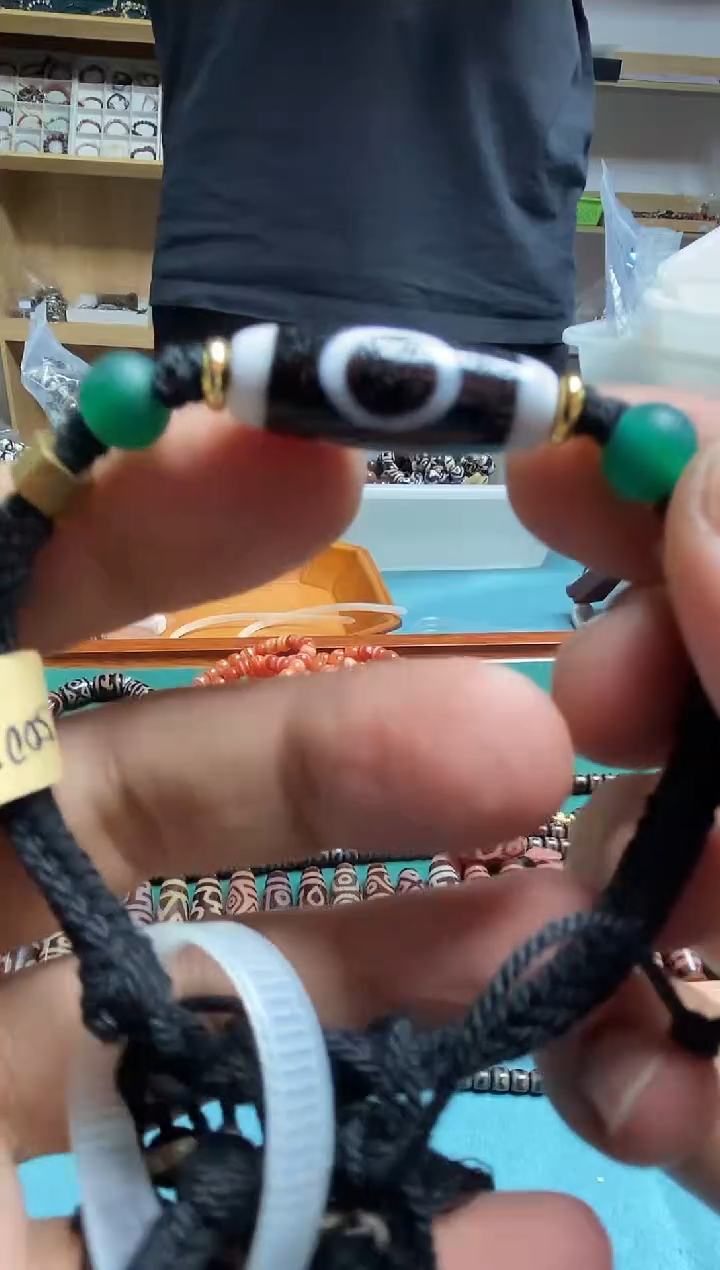 玛瑙/玉髓198未镶嵌-06013 多样性发其一 