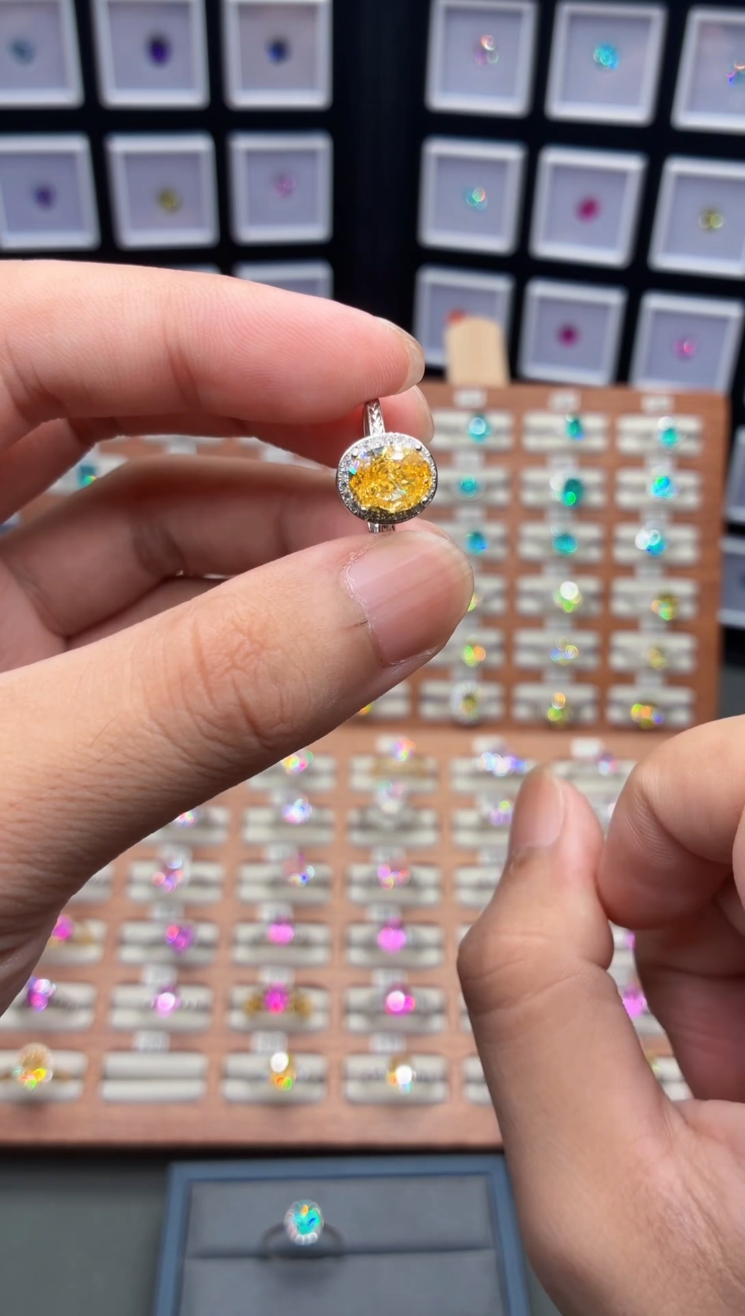 彩色蓝宝石戒指银S925镶嵌1111