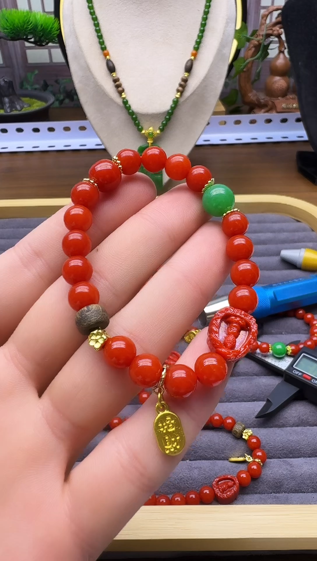 14K金镶嵌手链翡翠L07    