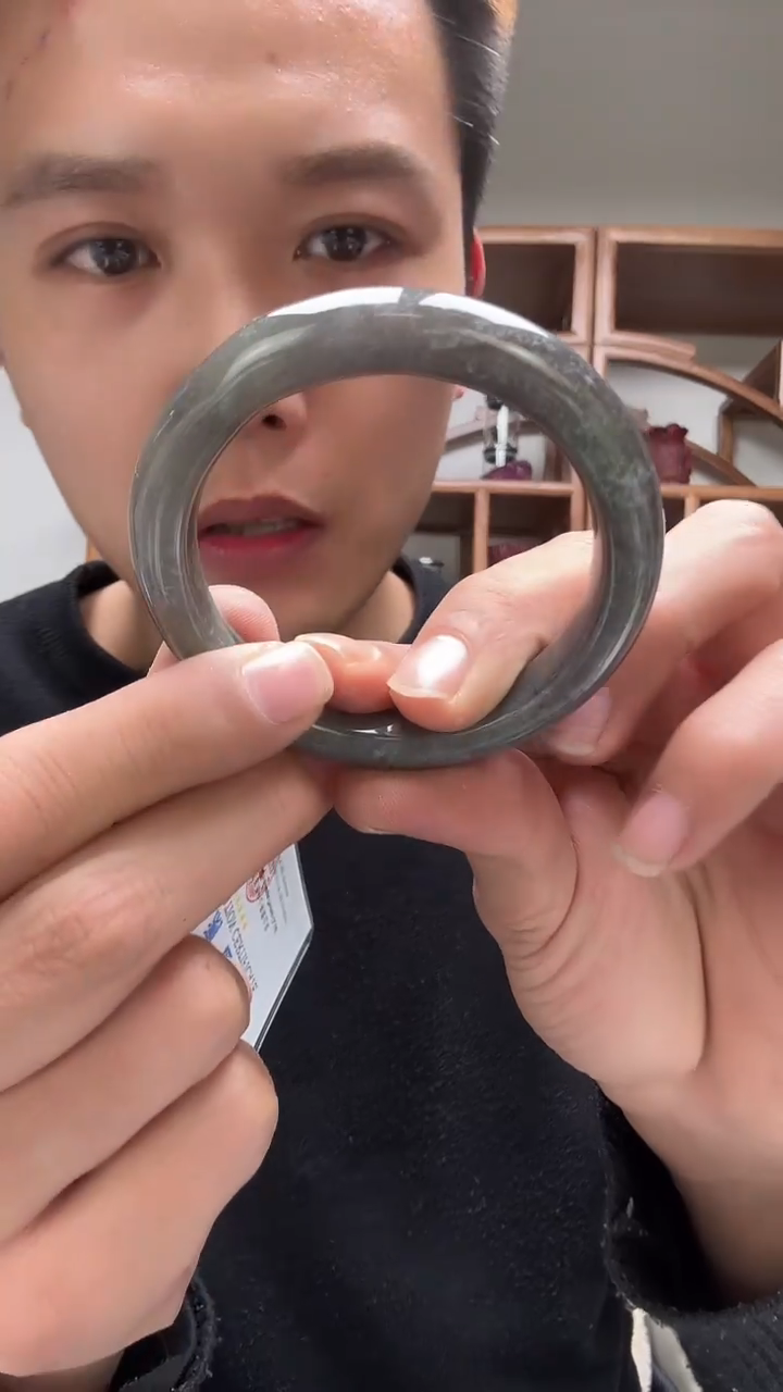 未镶嵌手镯和田玉多样性发其一p-75