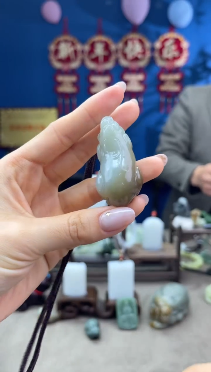 【闪购商品】和田玉颈饰未镶嵌1