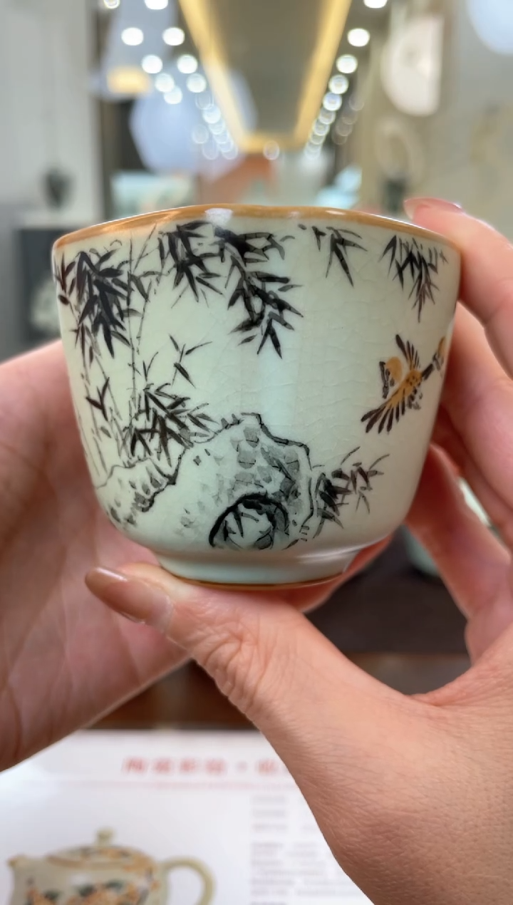 【闪购商品】潮州余秀华老师的手绘 君子四方杯（竹）