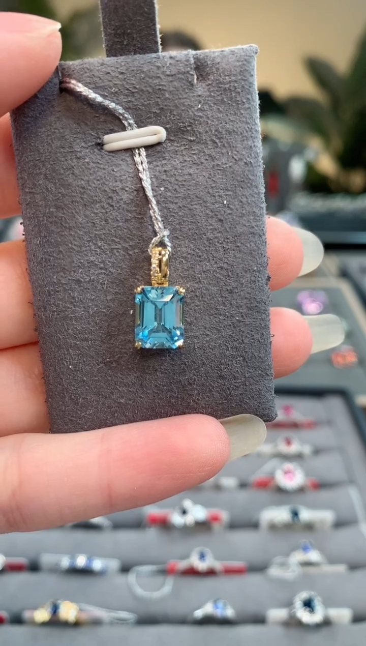 【闪购商品】托帕石吊坠(不含链)18K金镶嵌托帕石