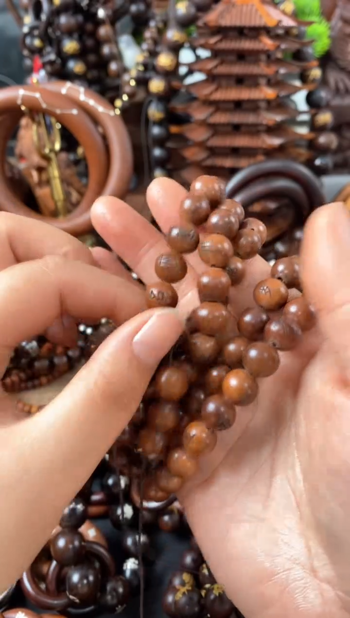 【闪购商品】木1.0枣木金光刻字款普通手串