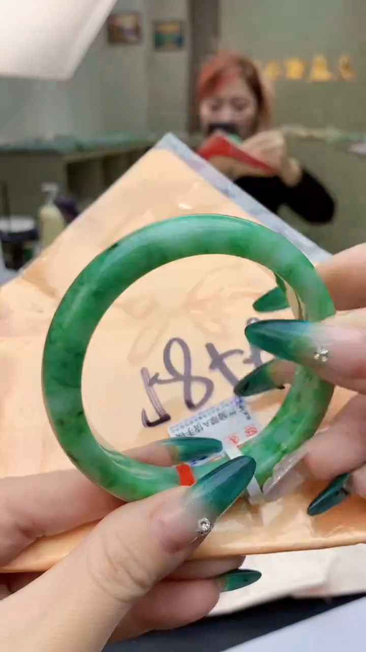 【闪购商品】翡翠手镯未镶嵌0414361153