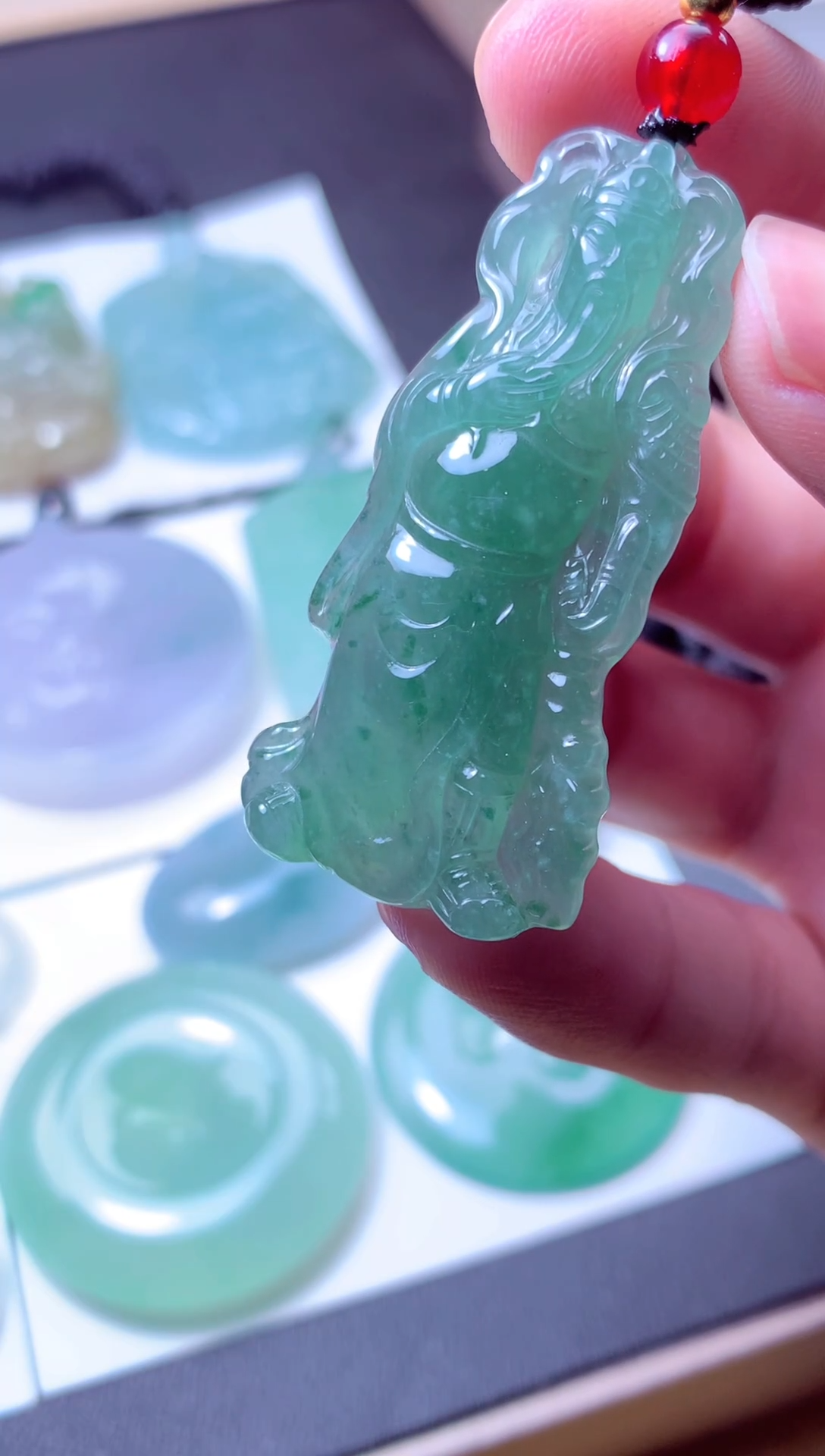 颈饰未镶嵌翡翠天然A货翡翠