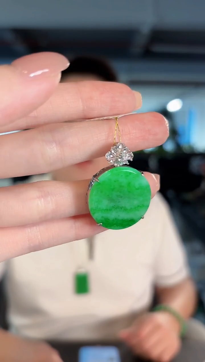 吊坠(不含链)未镶嵌翡翠缅甸A货/多样性发货/一件