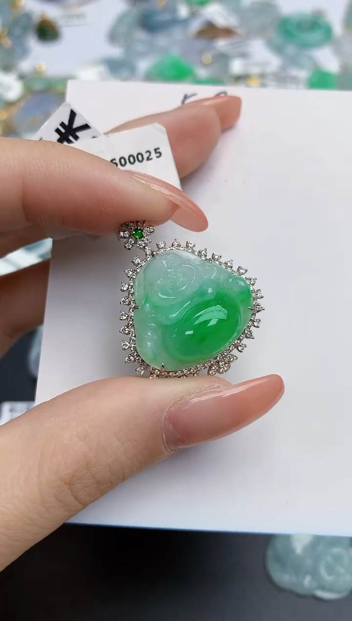 【闪购商品】翡翠颈饰18K金镶嵌天然缅甸翡翠A货